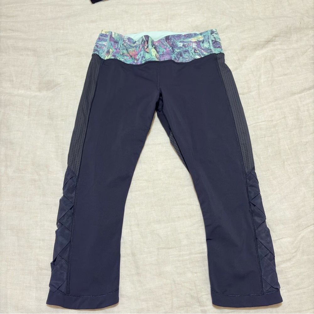 Lululemon Var-City Leggings Pants Crop Black Iridescent Mesh Size 10
